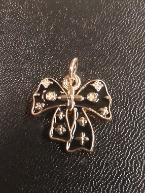 LV Gold & Black Enamel Bow Charm Pendant